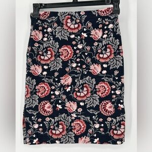 LOFT OUTLET NAVY BLU‎ BURGUNDY & WHITE FLORAL PENCIL SKIRT